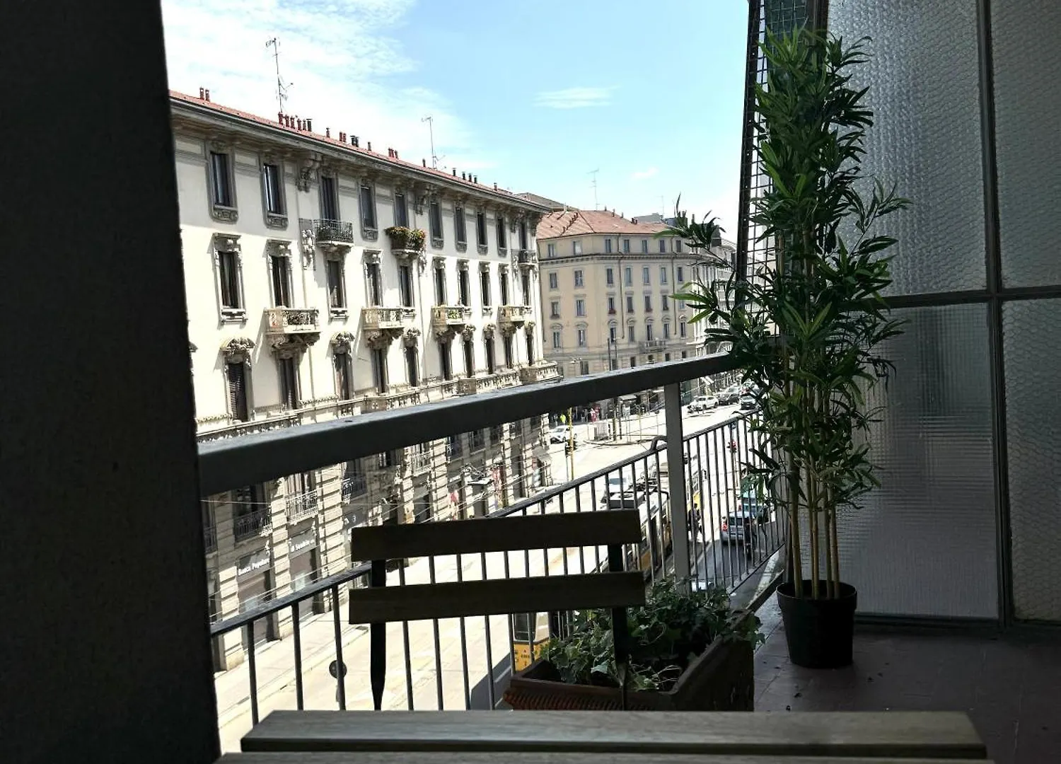 Four Bedroom Apartment In The Centre Of The City Milan