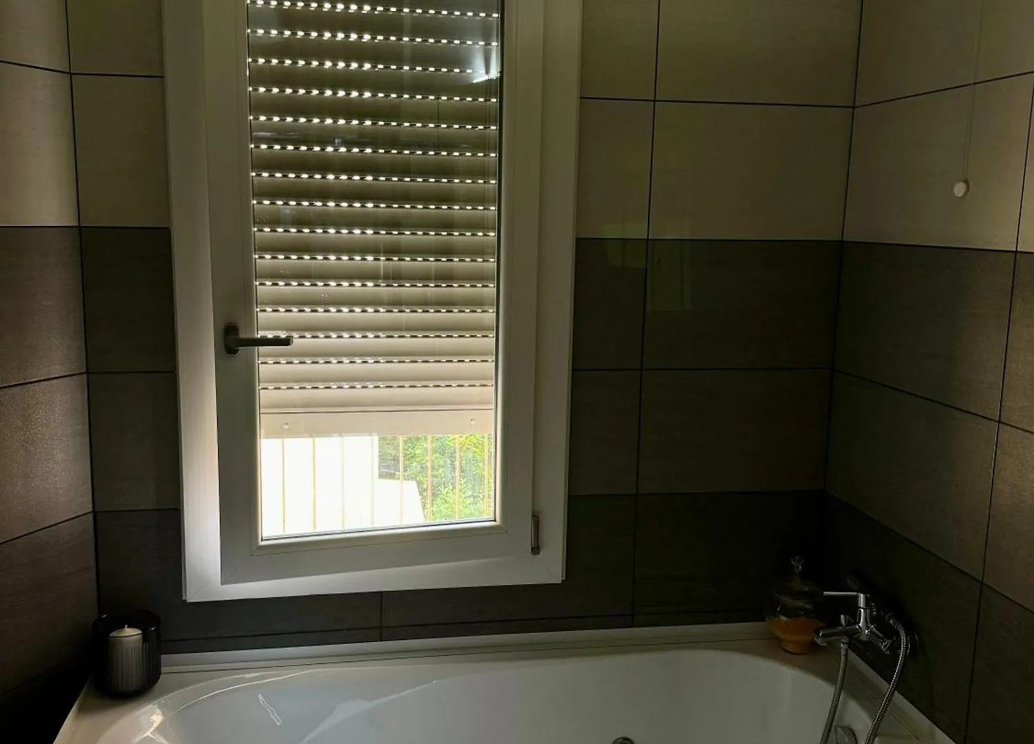 Four Bedroom Apartment In The Centre Of The City Milan