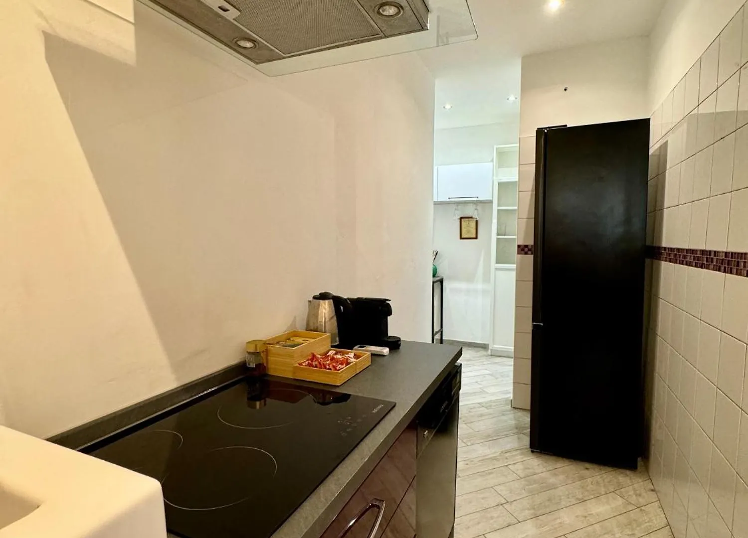 Four Bedroom Apartment In The Centre Of The City Milan Italy