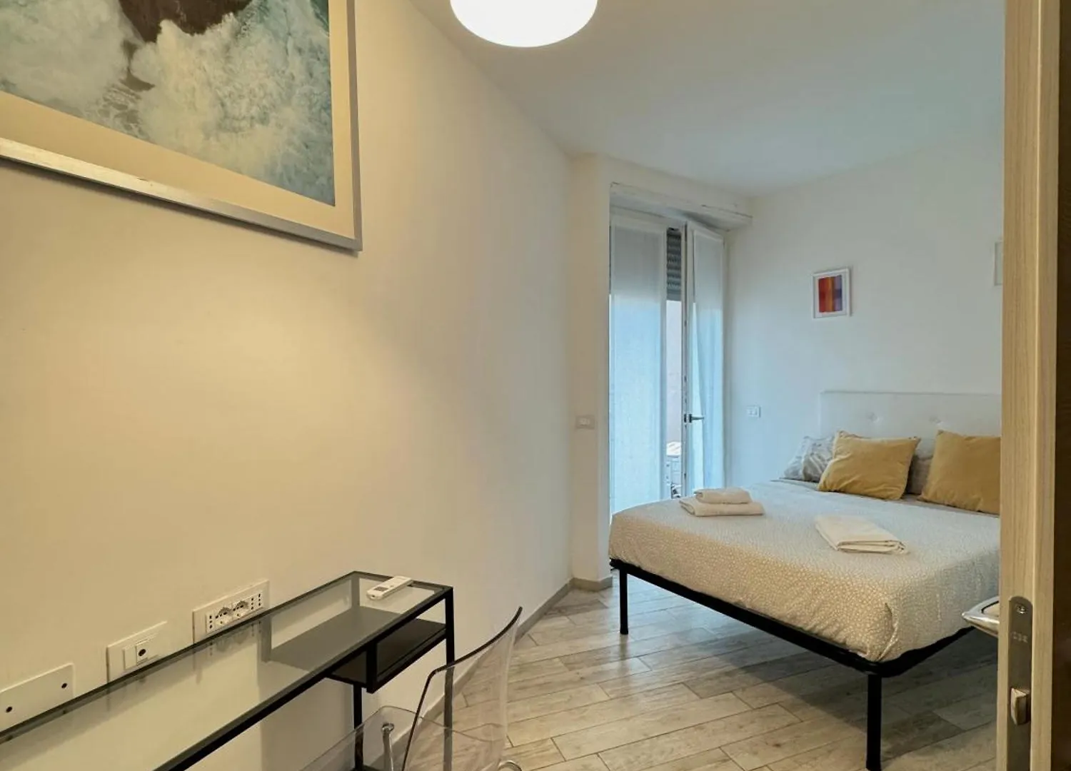 Four Bedroom Apartment In The Centre Of The City ミラノ イタリア